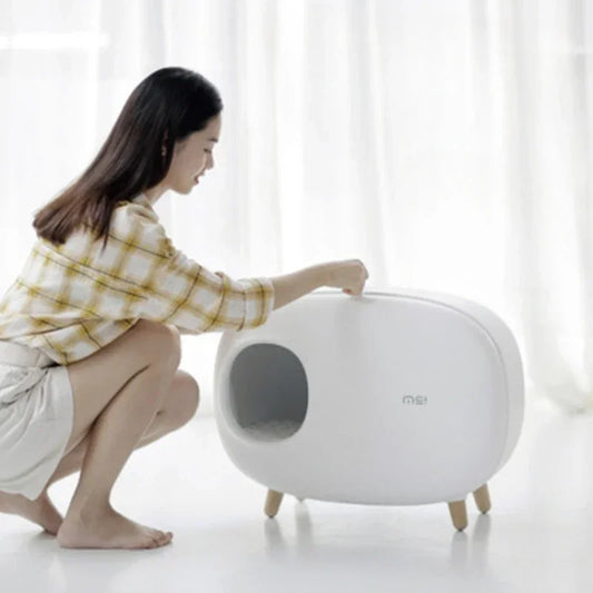 Fully Enclosed  Cat Litter Box: Solid Color Pet Toilet